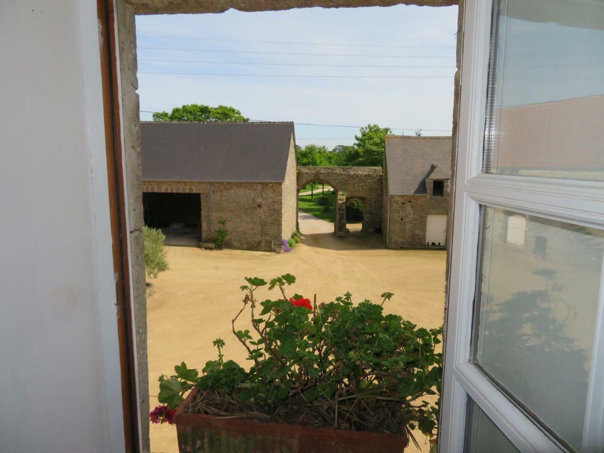 Neville-sur-Mer Manoir De Herclat מראה חיצוני תמונה